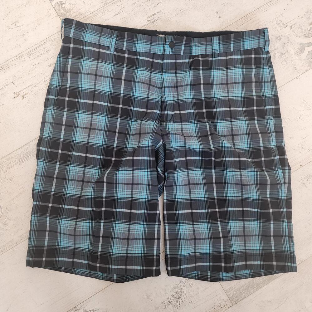 LKNW Mens Nike Golf Tour Performance Dri-FIT shorts in a blue and gray plaid 38